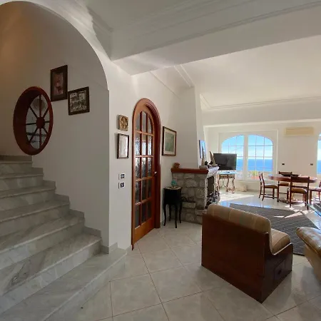 Дом отдыха Casa Fiore Капри