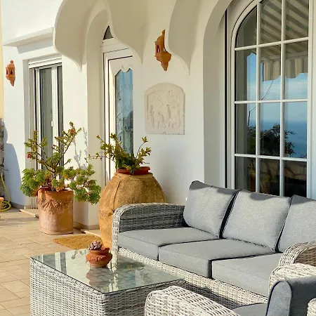 Holiday home Casa Fiore Capri