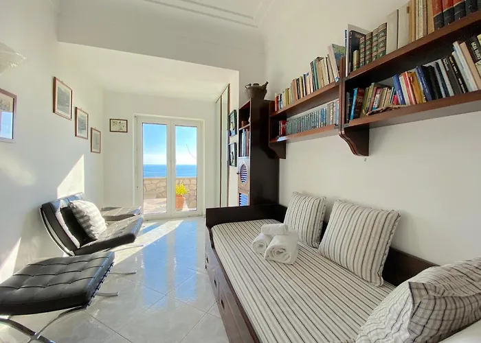 Casa Fiore Tatil Evi Capri